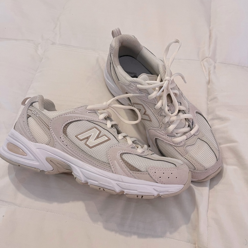 Women’s New Balance 530 sneaker
